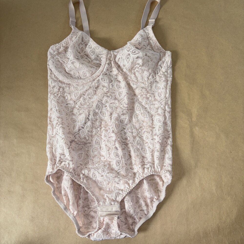 Bali B214 Blush Pink Lace Bodysuit Size 38C shapewear slimming one piece
